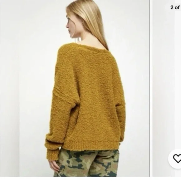 Free People Finders Keepers V-Neck Boucle Sweater in Athena Moss Green XS NWT - Picture 5 of 9
